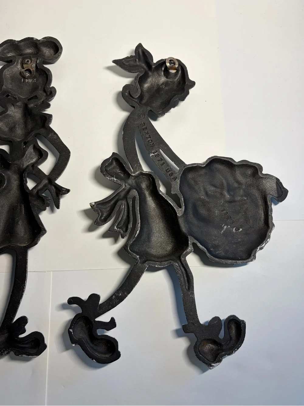 Vintage Sexton 1971 Cast Aluminum Chore Girl Figurine Wall Art Set